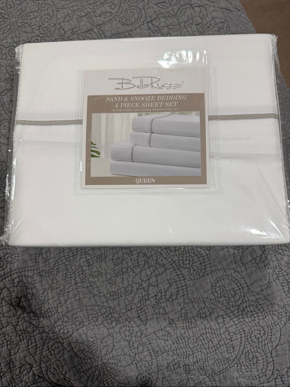 NWT Bella Russo Sand & Snooze White 4-Piece Queen Sheet Set